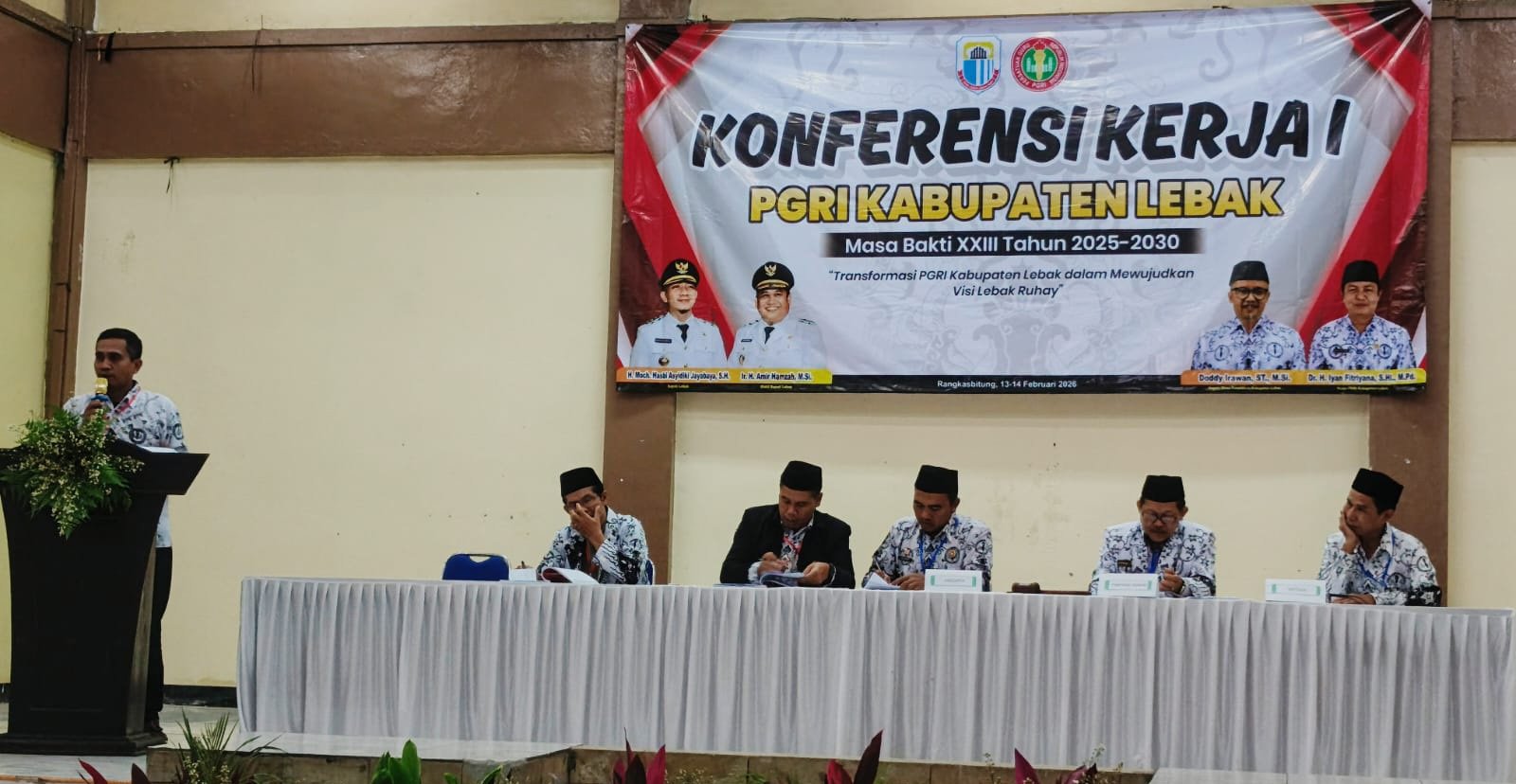 Konferensi1 PGRI Lebak (3)